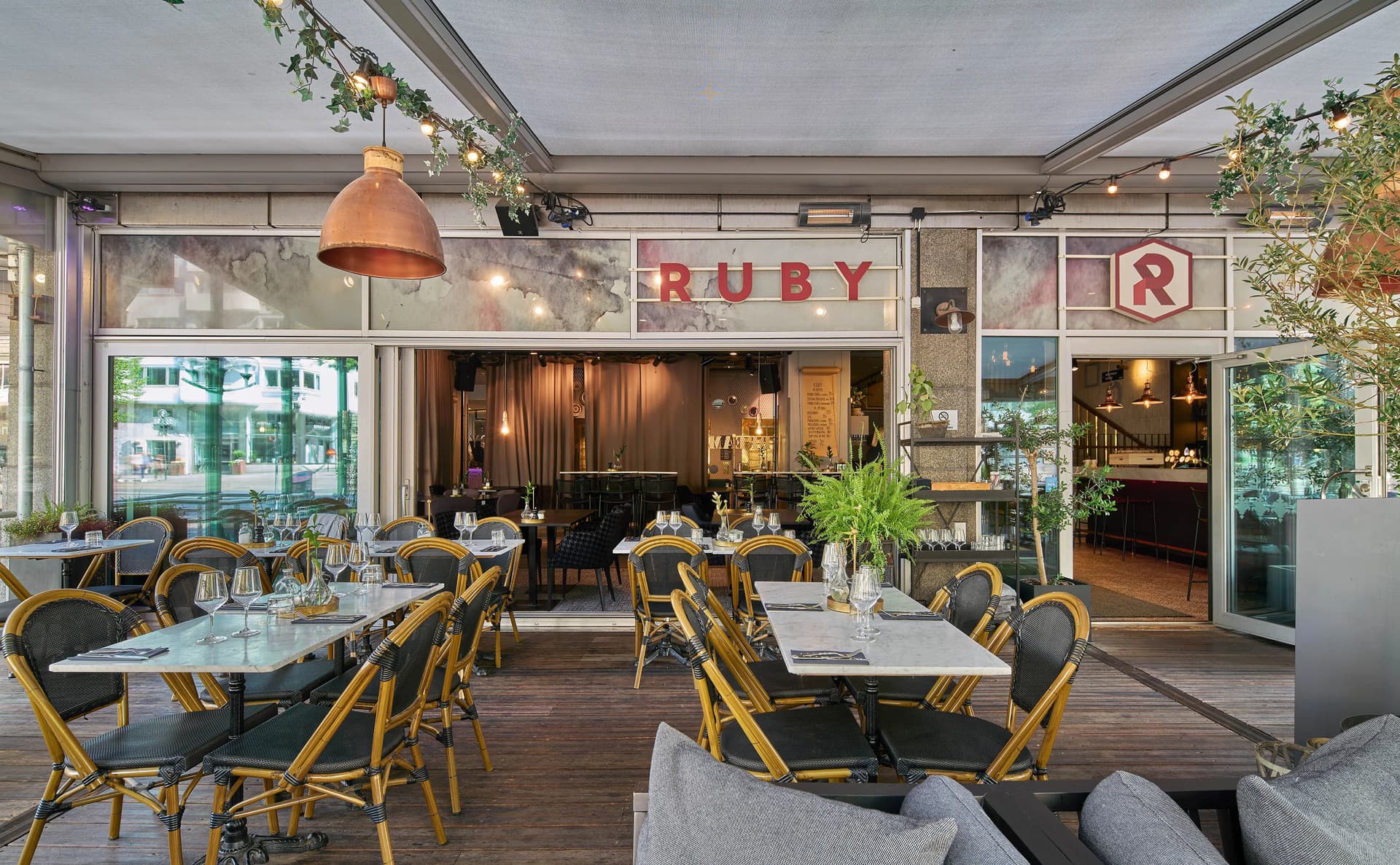 Ruby restaurant and bar